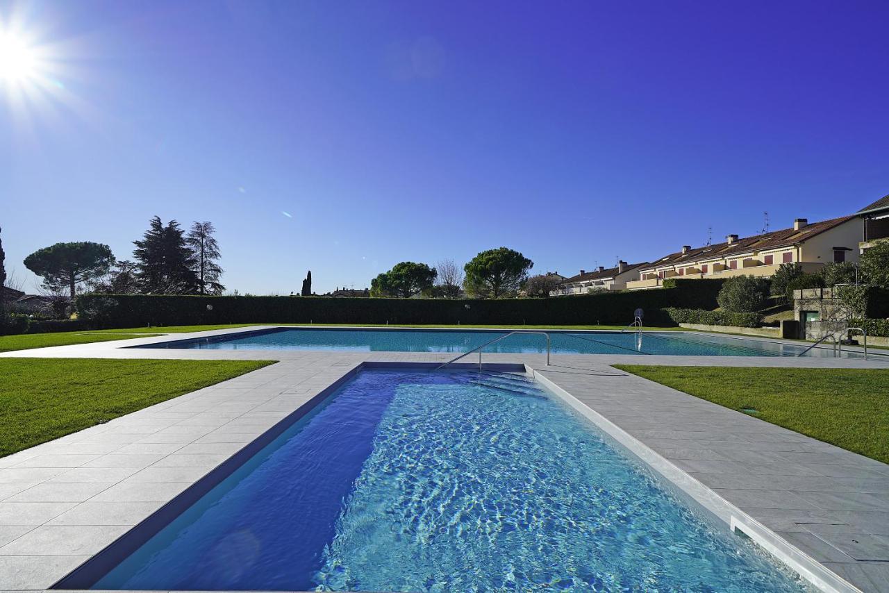 Residence Moniga Porto 1-08 By Wonderful Italy Moniga del Garda Exteriör bild